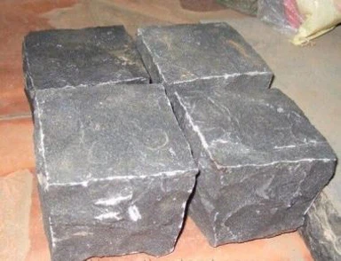 Гранит Кубове Камък