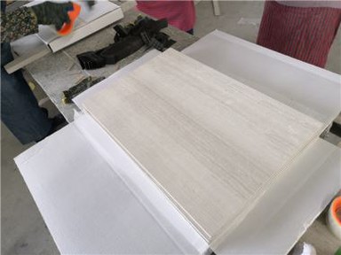 Дървена бяла мраморна плочка