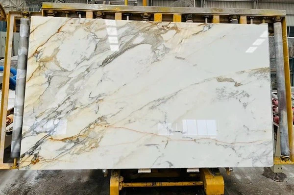 Calacatta Oro gold Marble Slabs