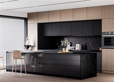 Плот от синтерован камък Nero Marquina